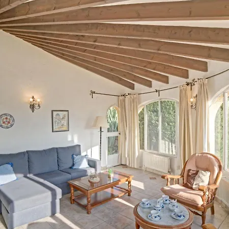 Servinola By Interhome Calp